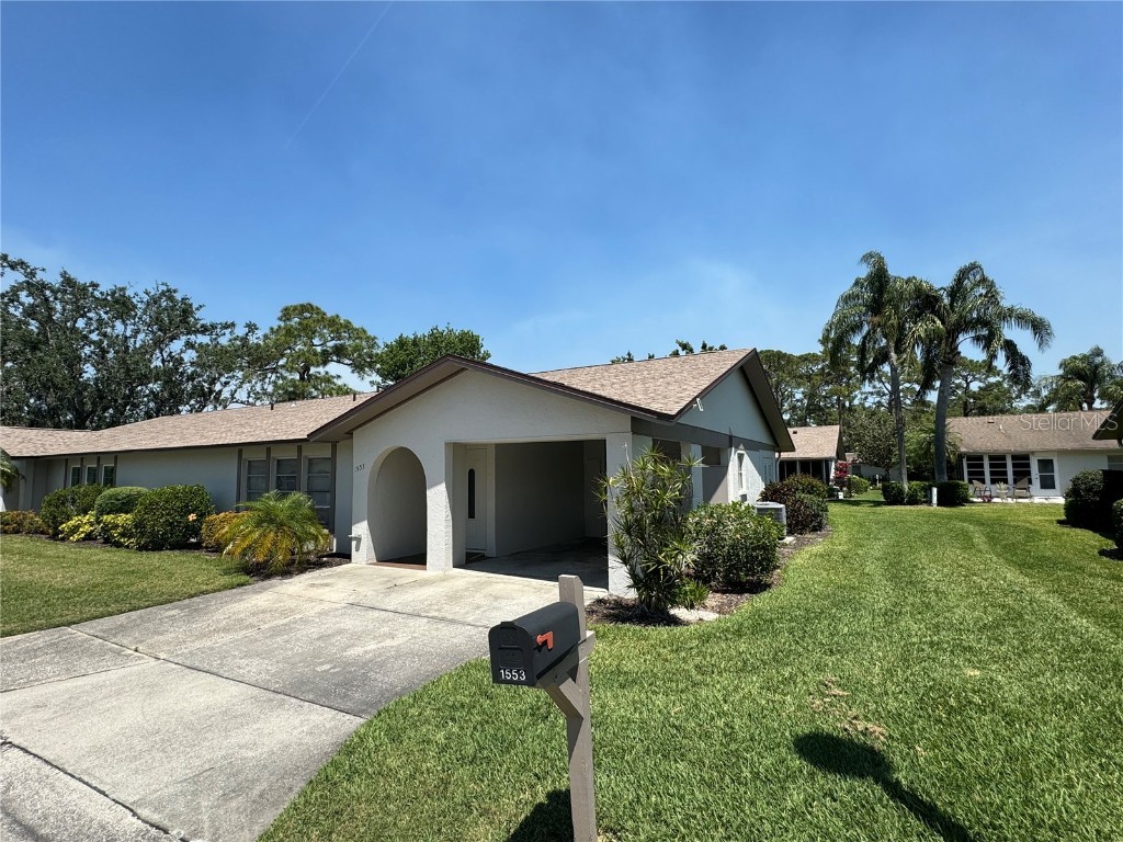 1553 Stewart Drive #513 Sarasota FL 34232 A4655249 image1