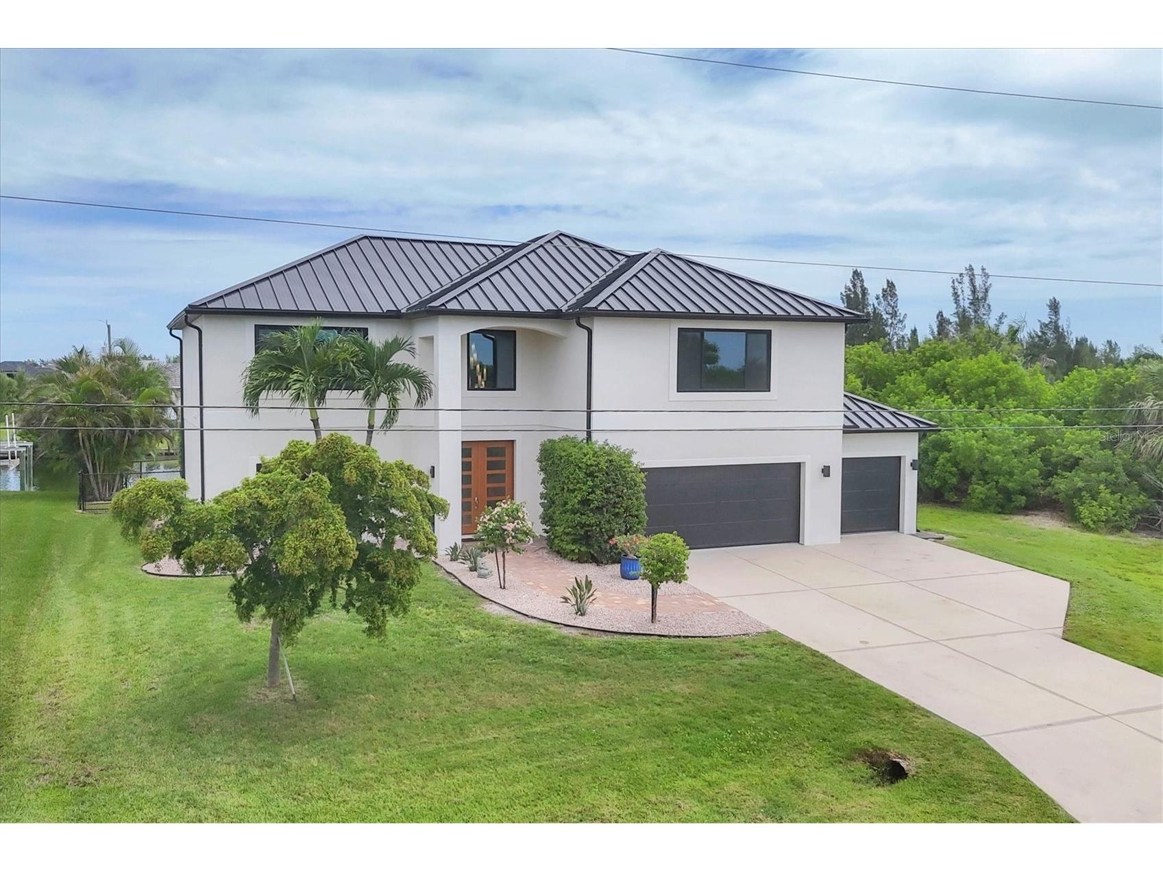 15530 Aqua Circle Port Charlotte FL 33981 - AQUA WATERWAY C7512001 image4