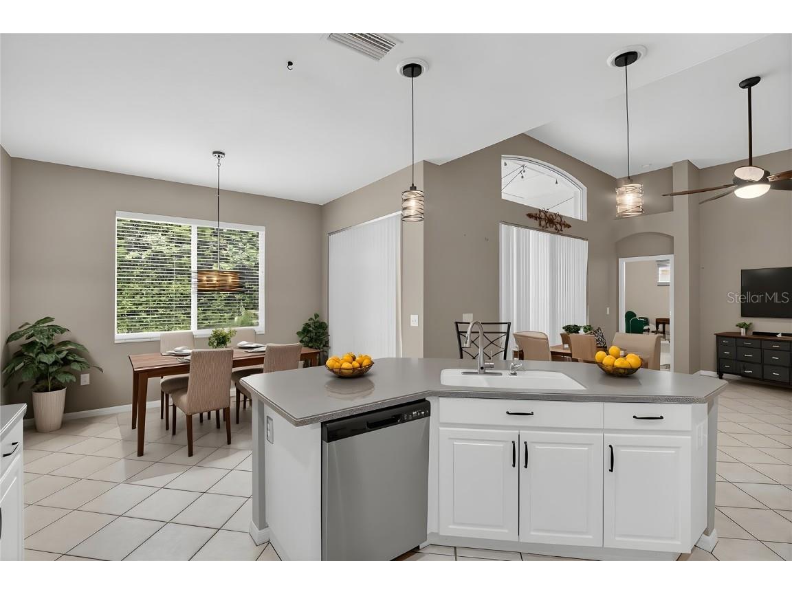 15531 Martinmeadow Drive Lithia FL 33547 TB8418297 image17