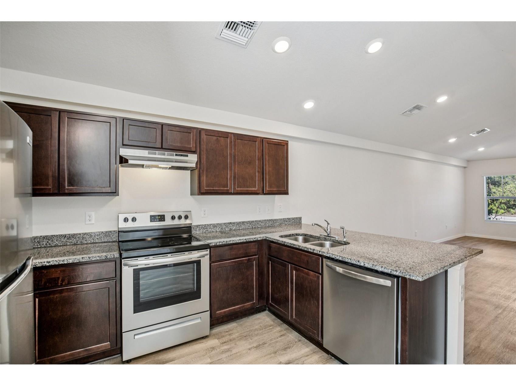 15537 Buick Avenue Port Charlotte FL 33953 OM717389 image6