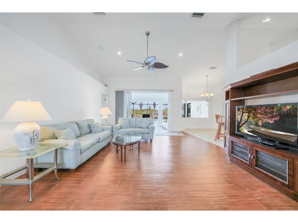 15538 Aqua Circle Port Charlotte FL 33981 - AQUA WATERWAY C7507475 image6