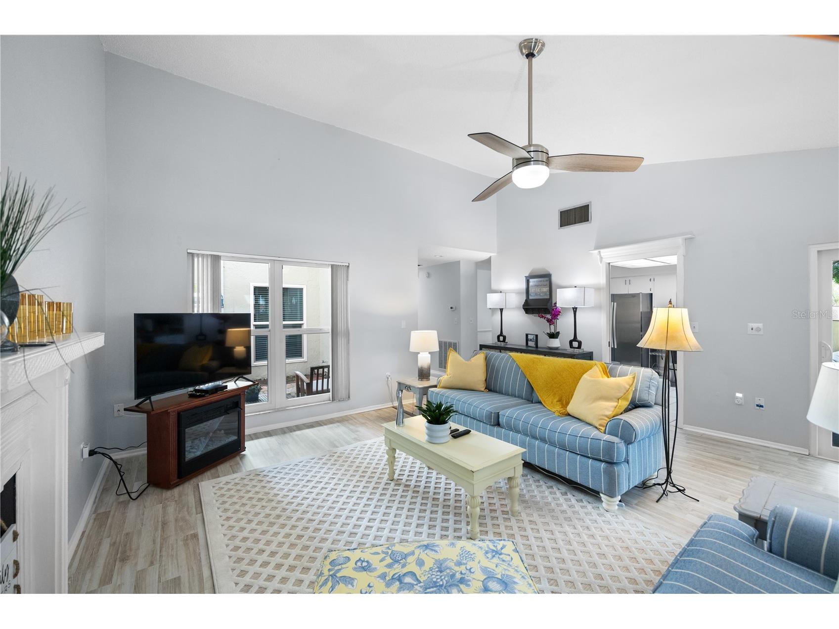 1554 Glen Court #A Dunedin FL 34698 TB8471754 image3