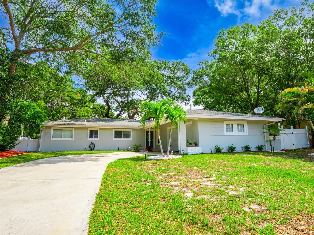1554 Linwood Drive Clearwater FL 33755 U8203185 image1