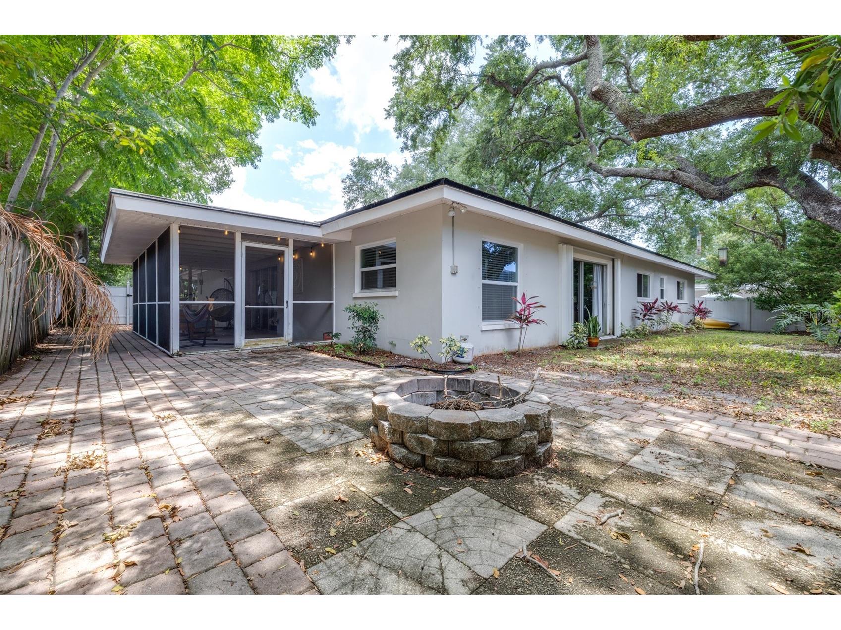 1554 Linwood Drive Clearwater FL 33755 TB8517011 image50