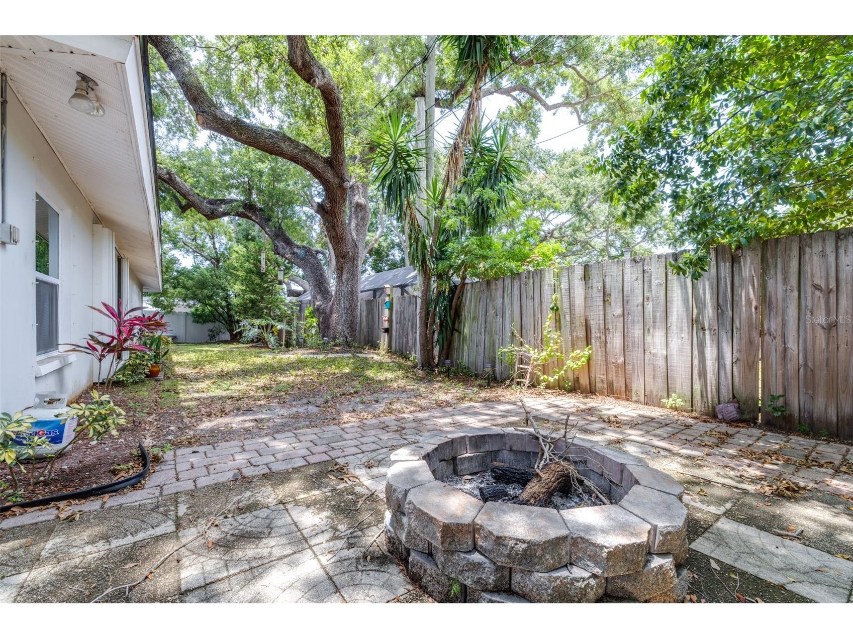 1554 Linwood Drive Clearwater FL 33755 TB8517011 image53