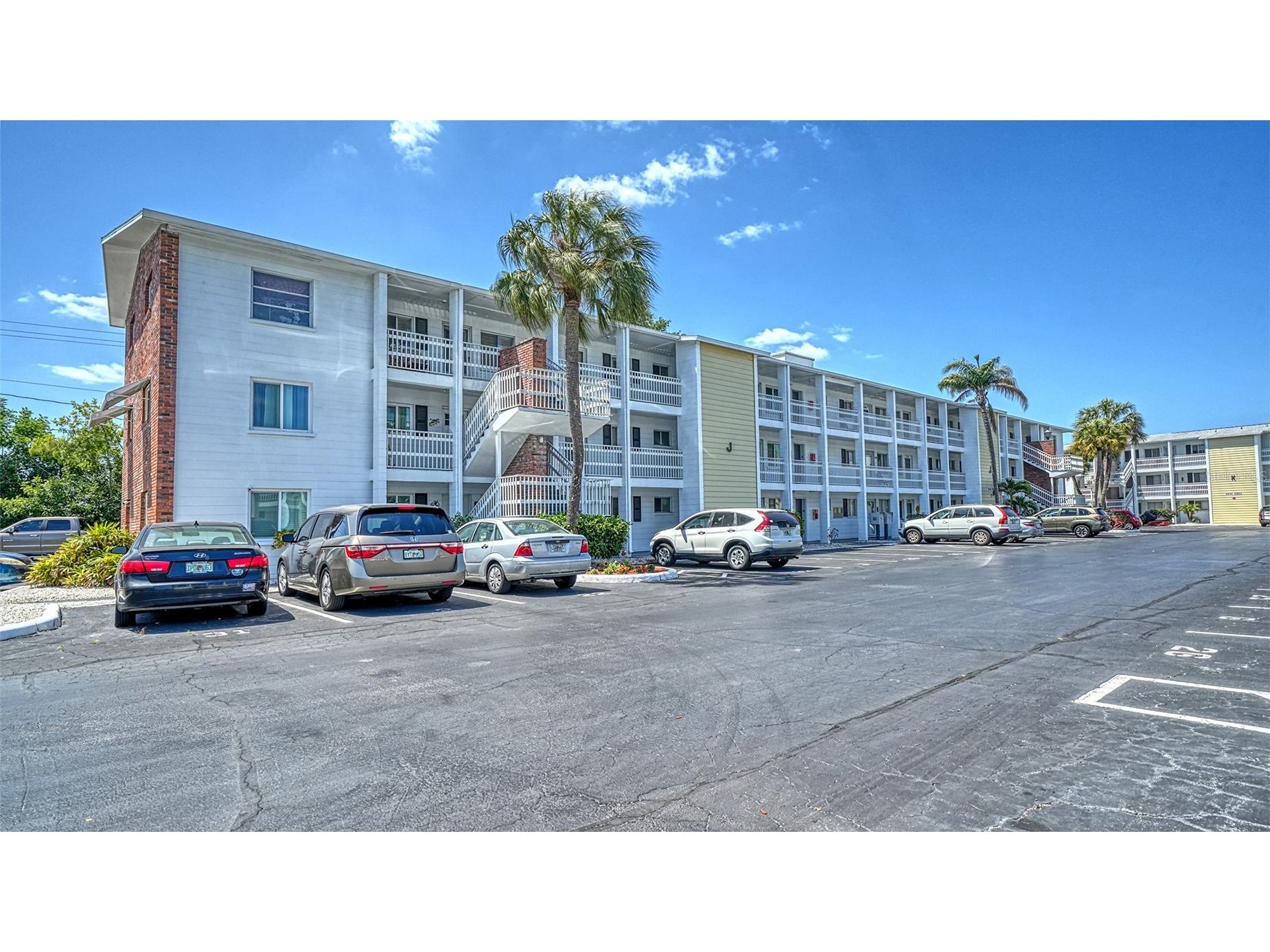 1554 Pleasant Road #J5 Bradenton FL 34207 A4691298 image1