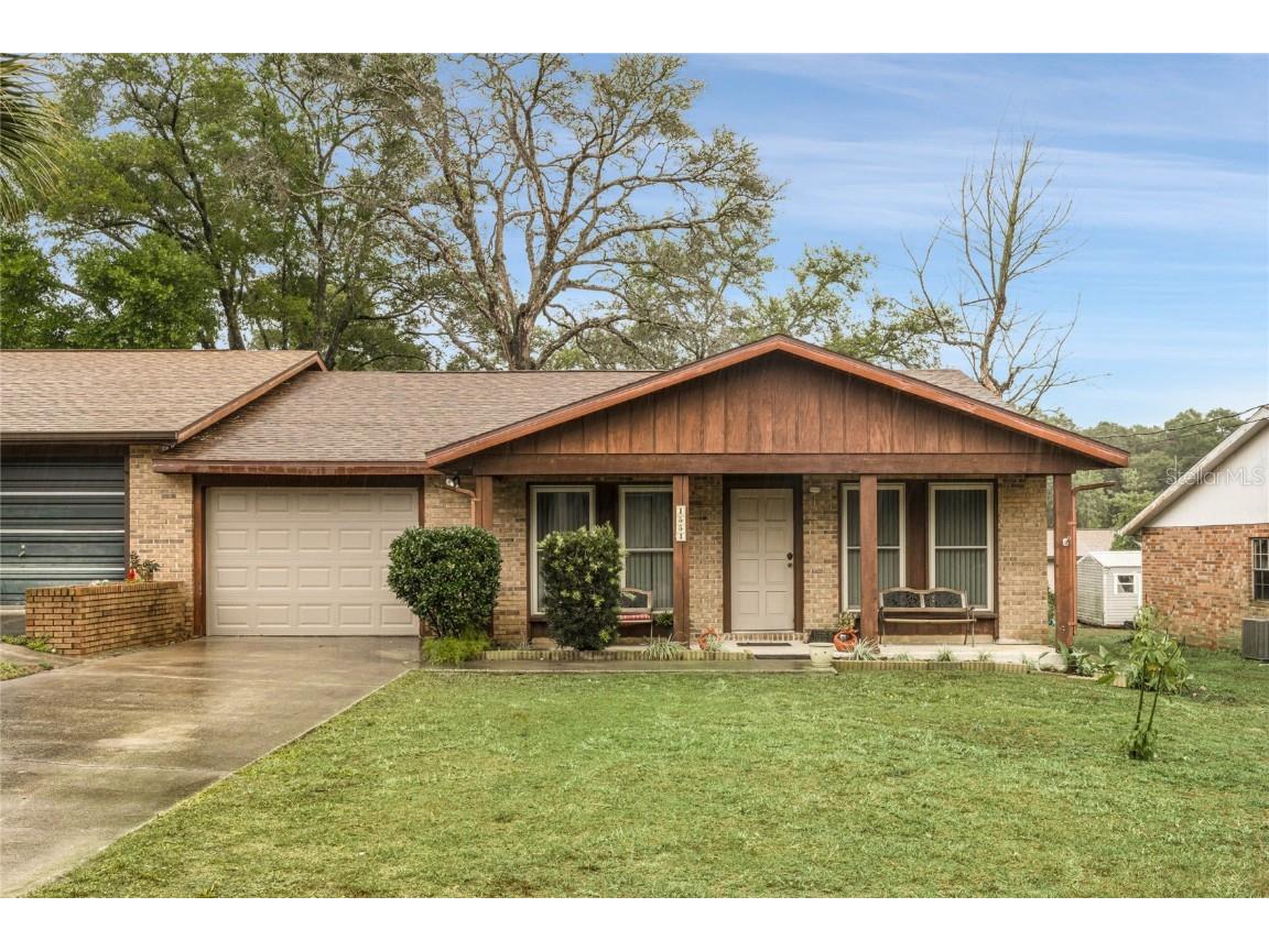 1554 S Montgomery Street Deland FL 32720 V4931483 image1