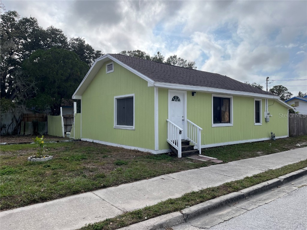 1554 Tilley Avenue Clearwater FL 33756 TB8352295 image1