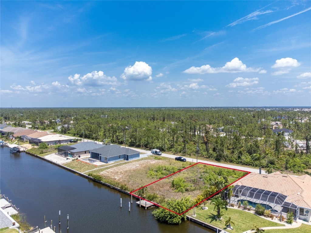 15540 Alsask Circle Port Charlotte FL 33981 - ZEPHYR WATERWAY C7475713 image1
