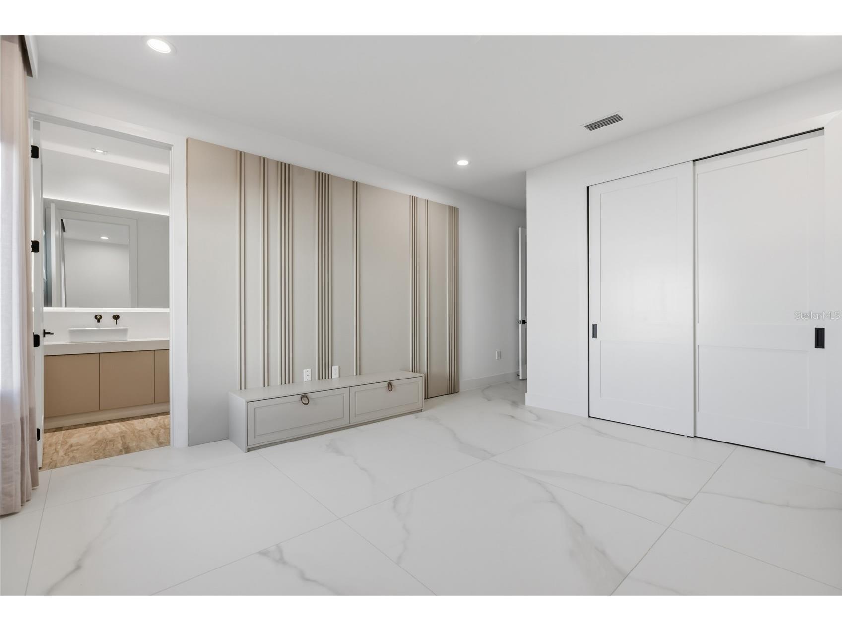 15548 Pendio Drive Montverde FL 34756 O6376484 image19