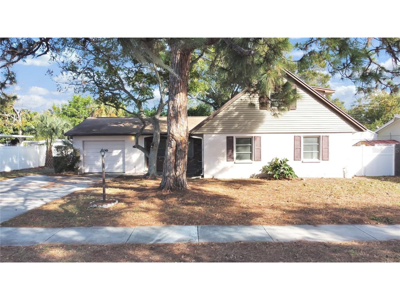 15549 Bedford Circle W Clearwater FL 33764 U8223672 image1