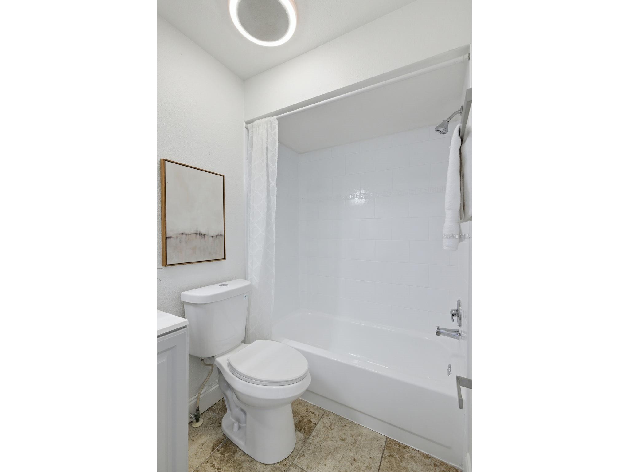 1555 Chateaux De Ville Court Clearwater FL 33764 TB8502404 image21