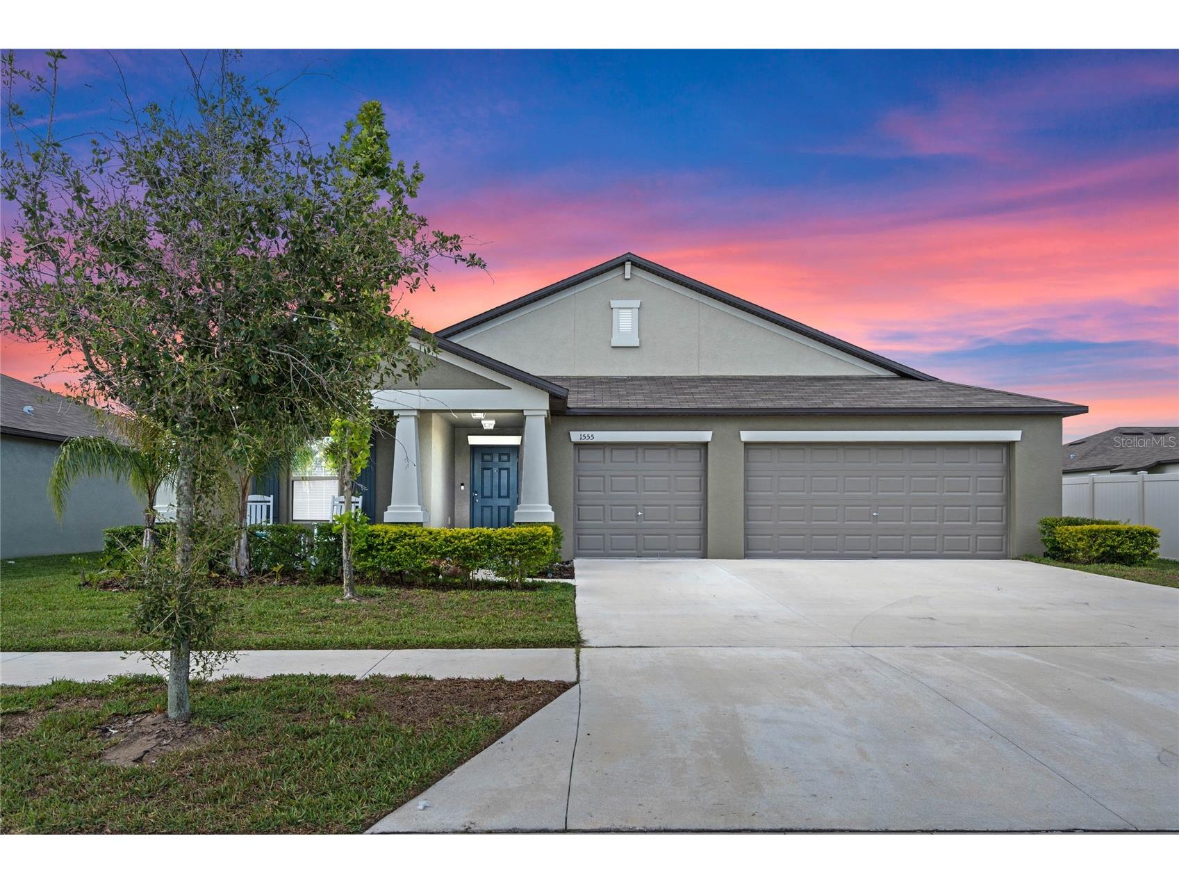 1555 Colding Drive Ruskin FL 33570 A4689506 image1