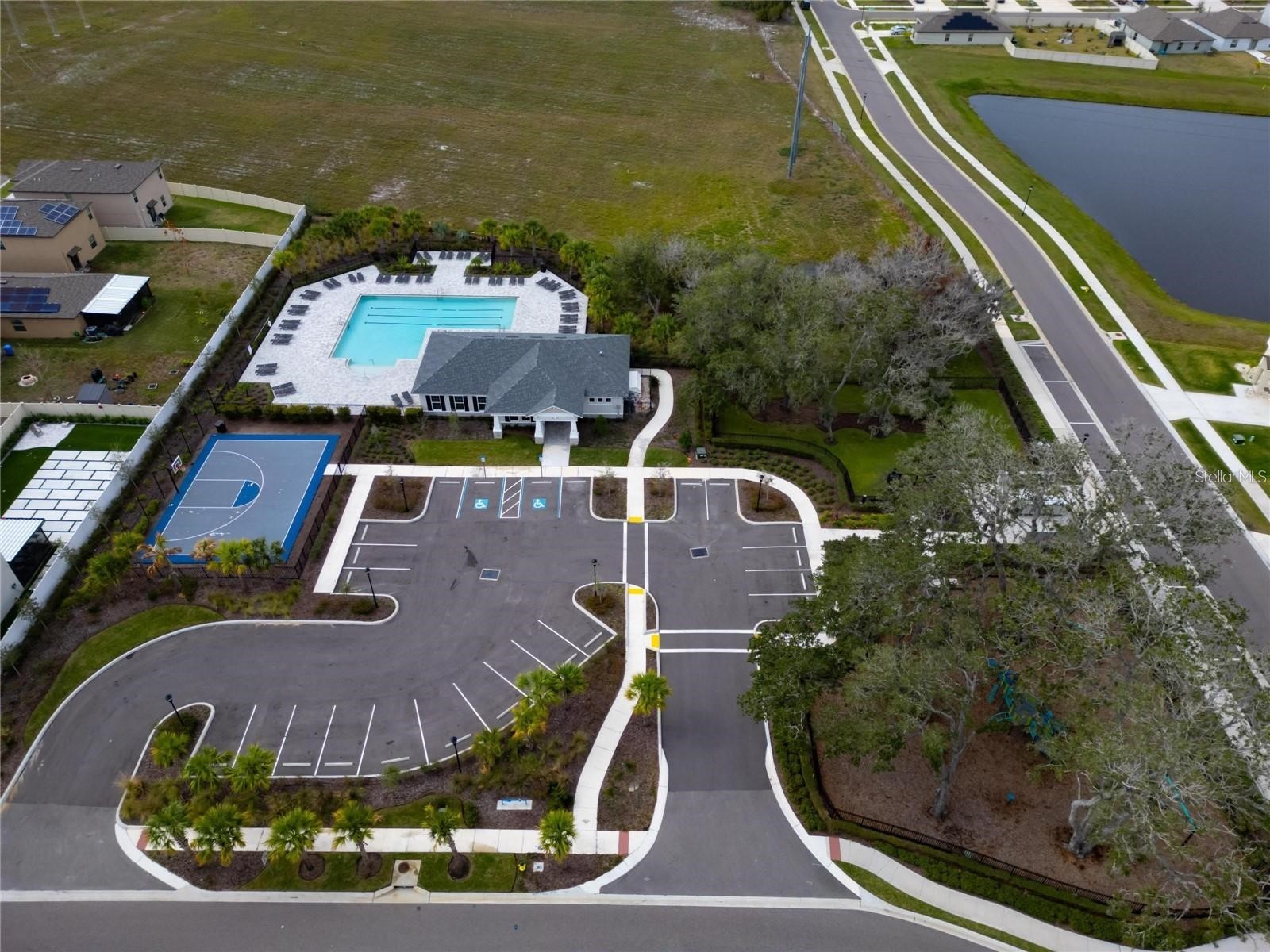 1555 Colding Drive Ruskin FL 33570 A4689506 image43