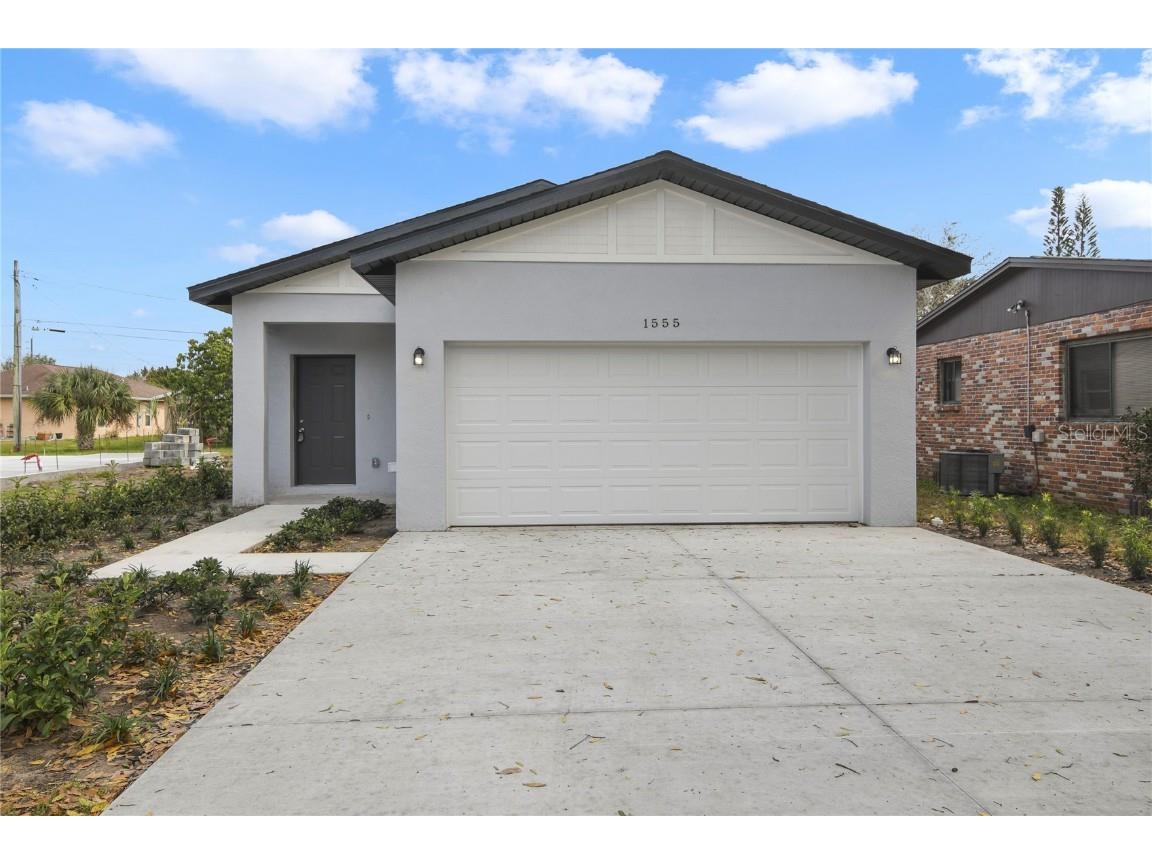 1555 Elizabeth Avenue Titusville FL 32780 O6176315 image1