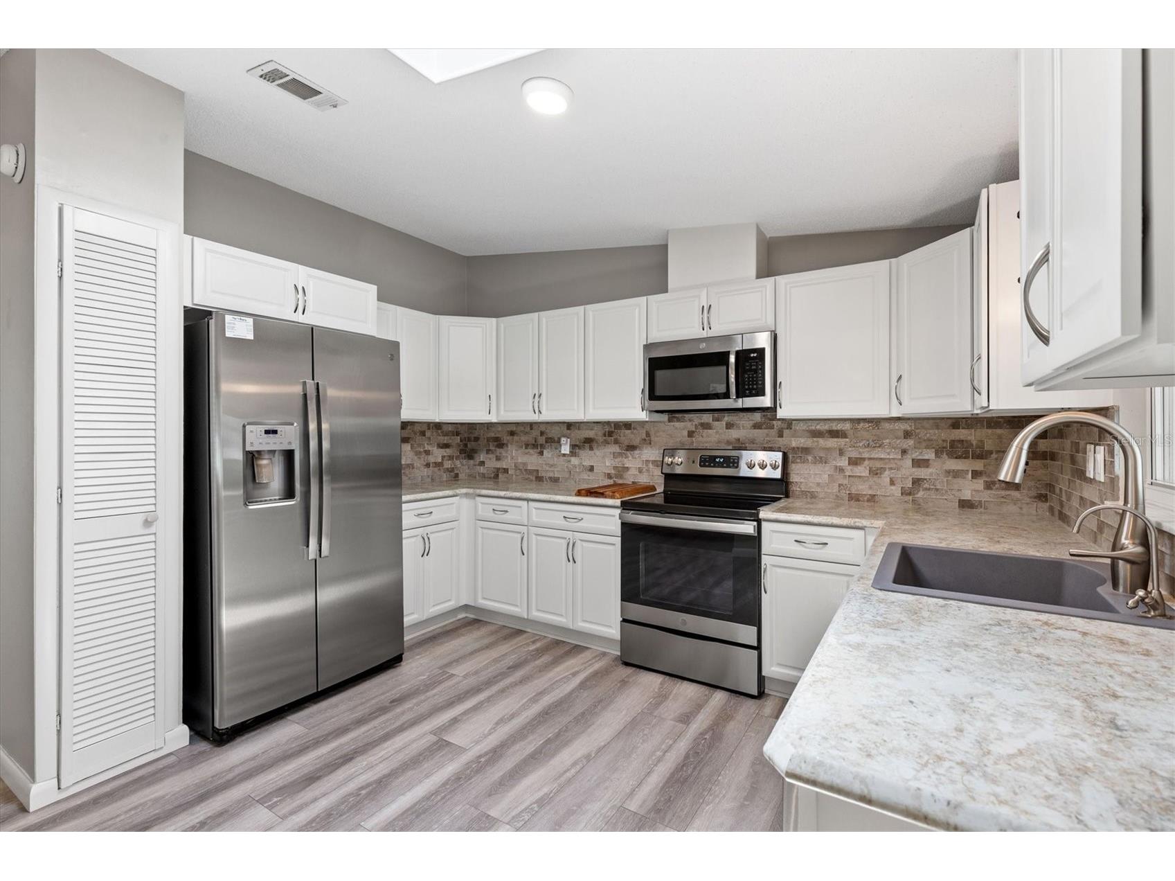 1555 Hillcrest Drive The Villages FL 32159 G5112996 image6