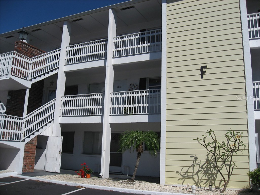 1555 Leisure Drive #F31 Bradenton FL 34207 U8194166 image1