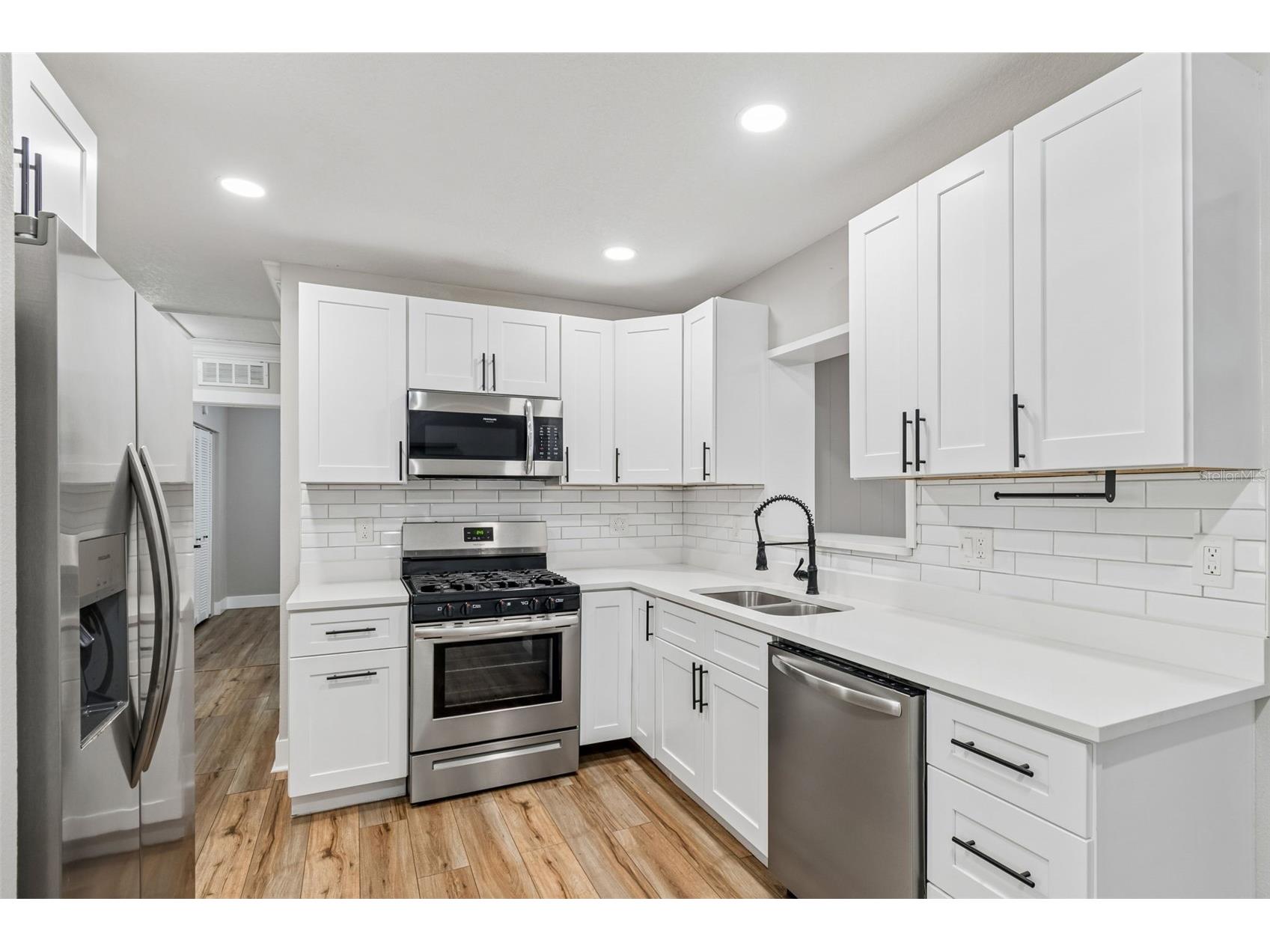 1555 Magnolia Drive Clearwater FL 33756 TB8522604 image13