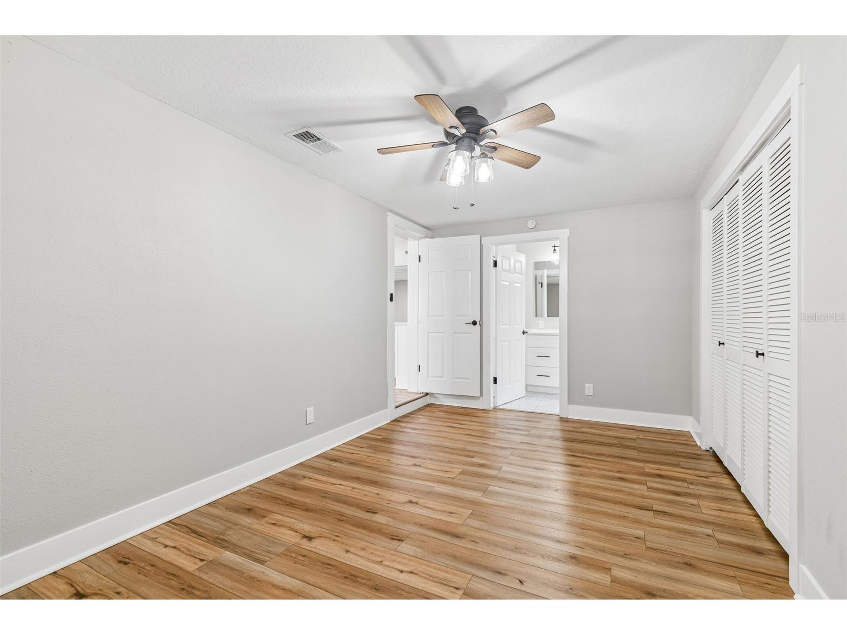 1555 Magnolia Drive Clearwater FL 33756 TB8522604 image26