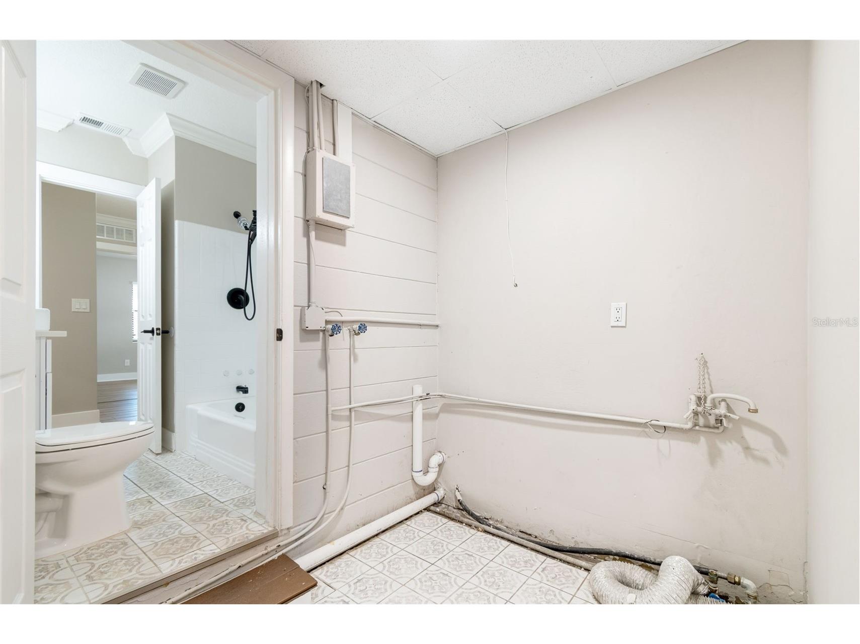 1555 Magnolia Drive Clearwater FL 33756 TB8522604 image41