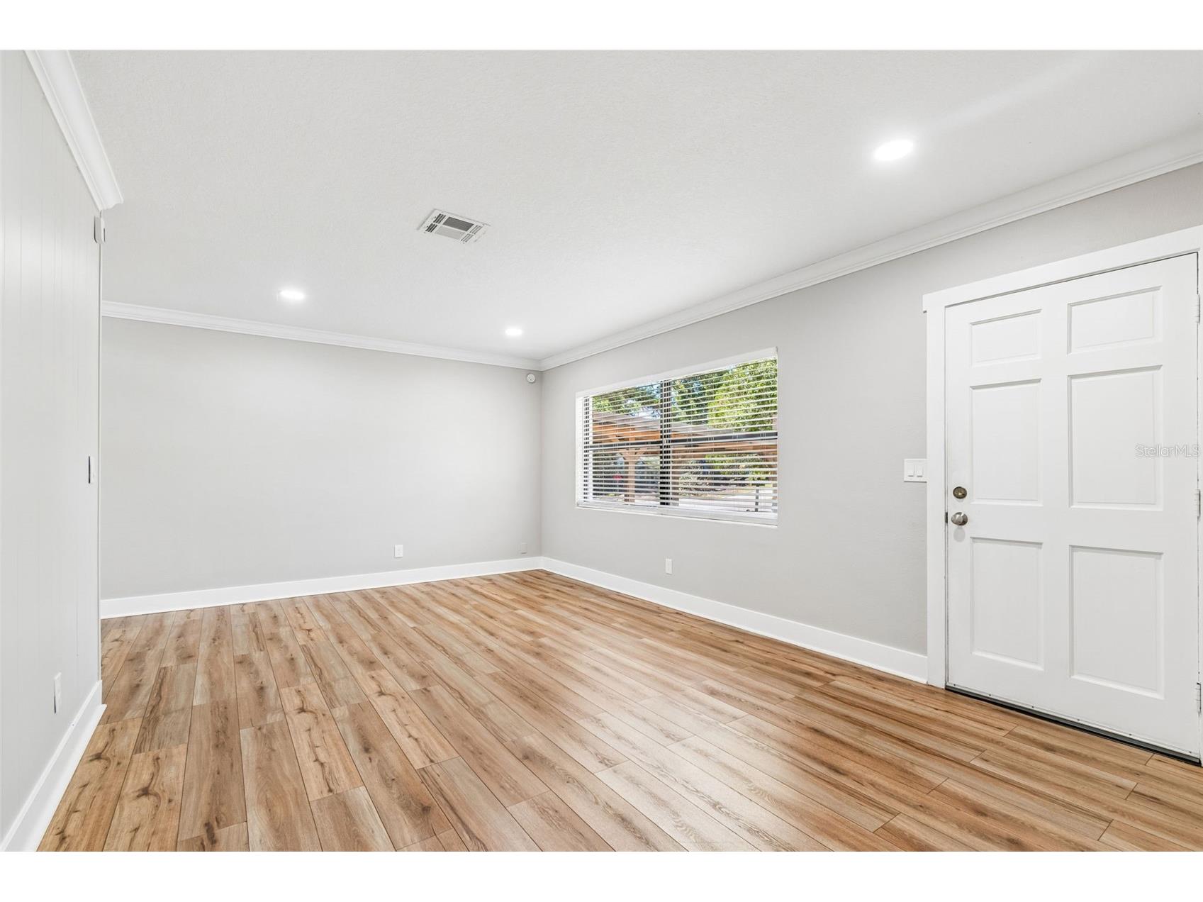 1555 Magnolia Drive Clearwater FL 33756 TB8522604 image6