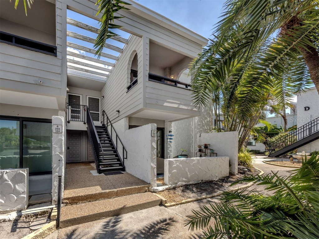 1555 Tarpon Center Drive #203 Venice FL 34285 N6141144 image1