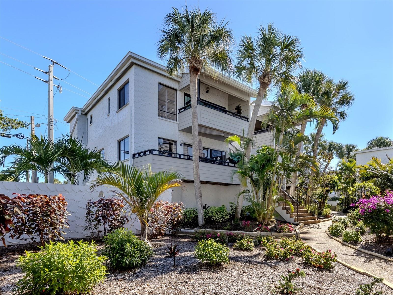 1555 Tarpon Center Drive #247 Venice FL 34285 N6142252 image1