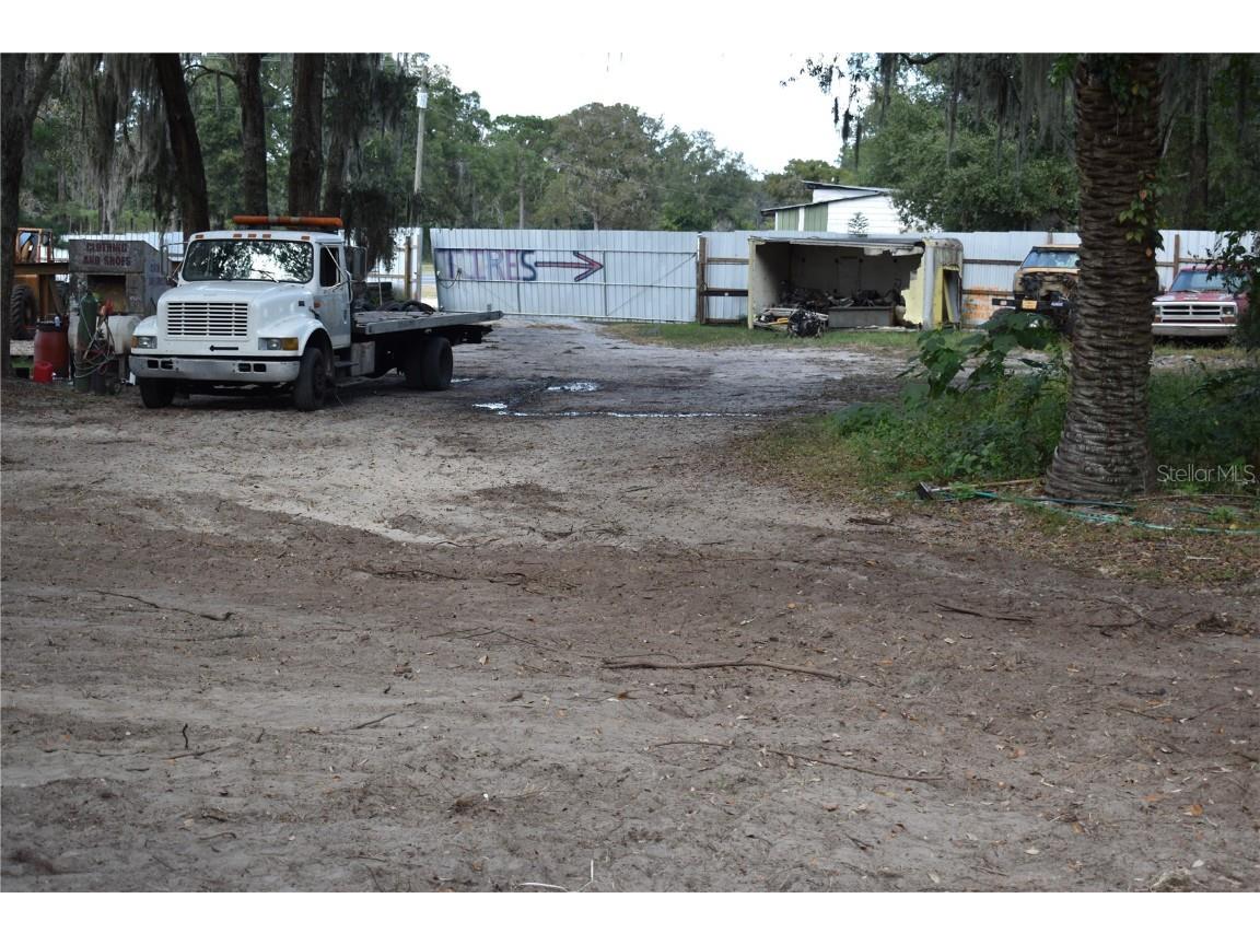 15551 N Us Highway 301 Citra FL 32113 OM627787 image16