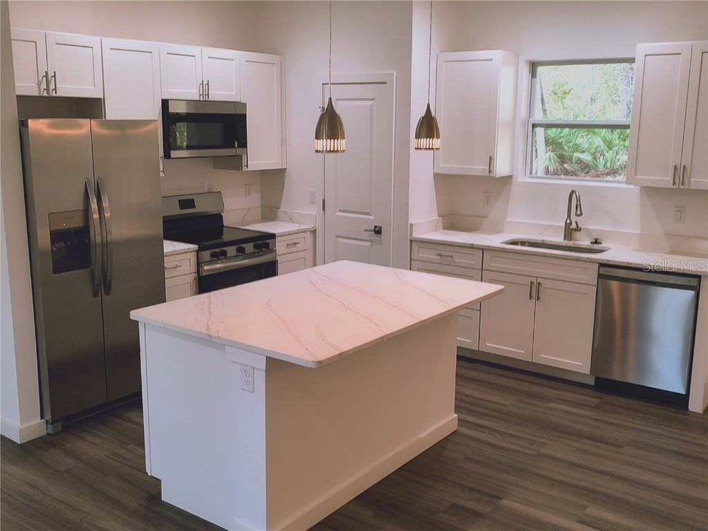 1556 9th Avenue Deland FL 32724 V4946157 image5