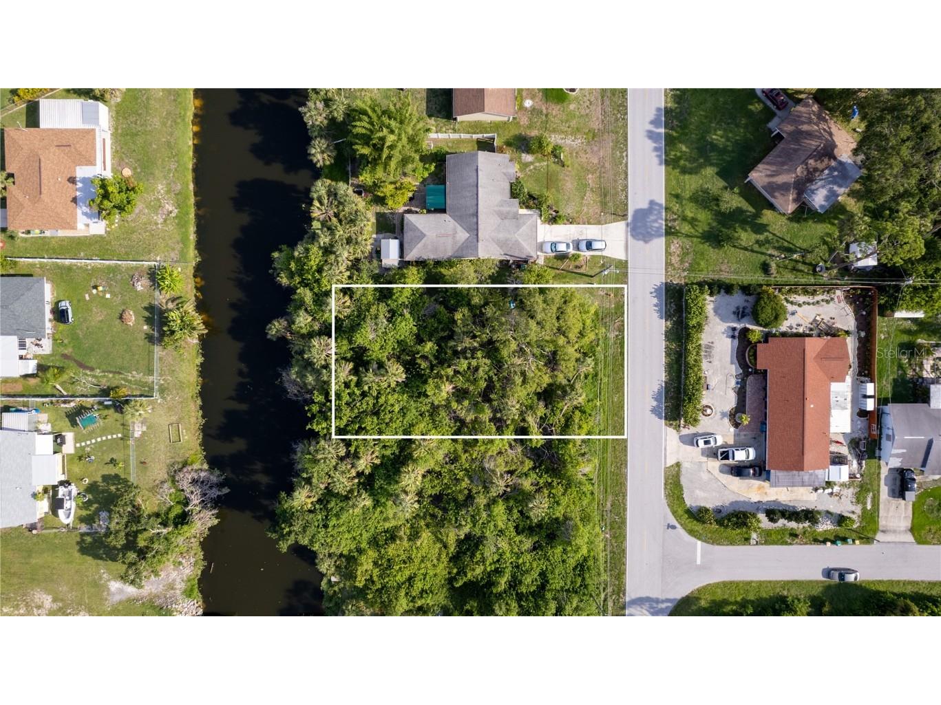 1556 Birchcrest Boulevard Port Charlotte FL 33952 - ELKCAM WATERWAY C7498333 image5