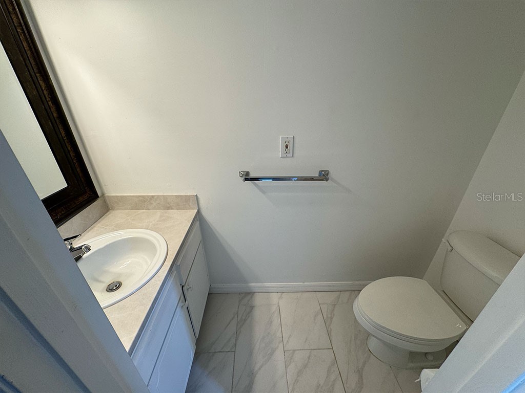 1556 SE 27th Street #C Ocala FL 34471 OM710857 image5