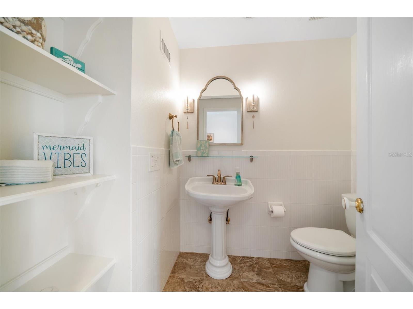 15564 Gulf Boulevard Redington Beach FL 33708 TB8465308 image23