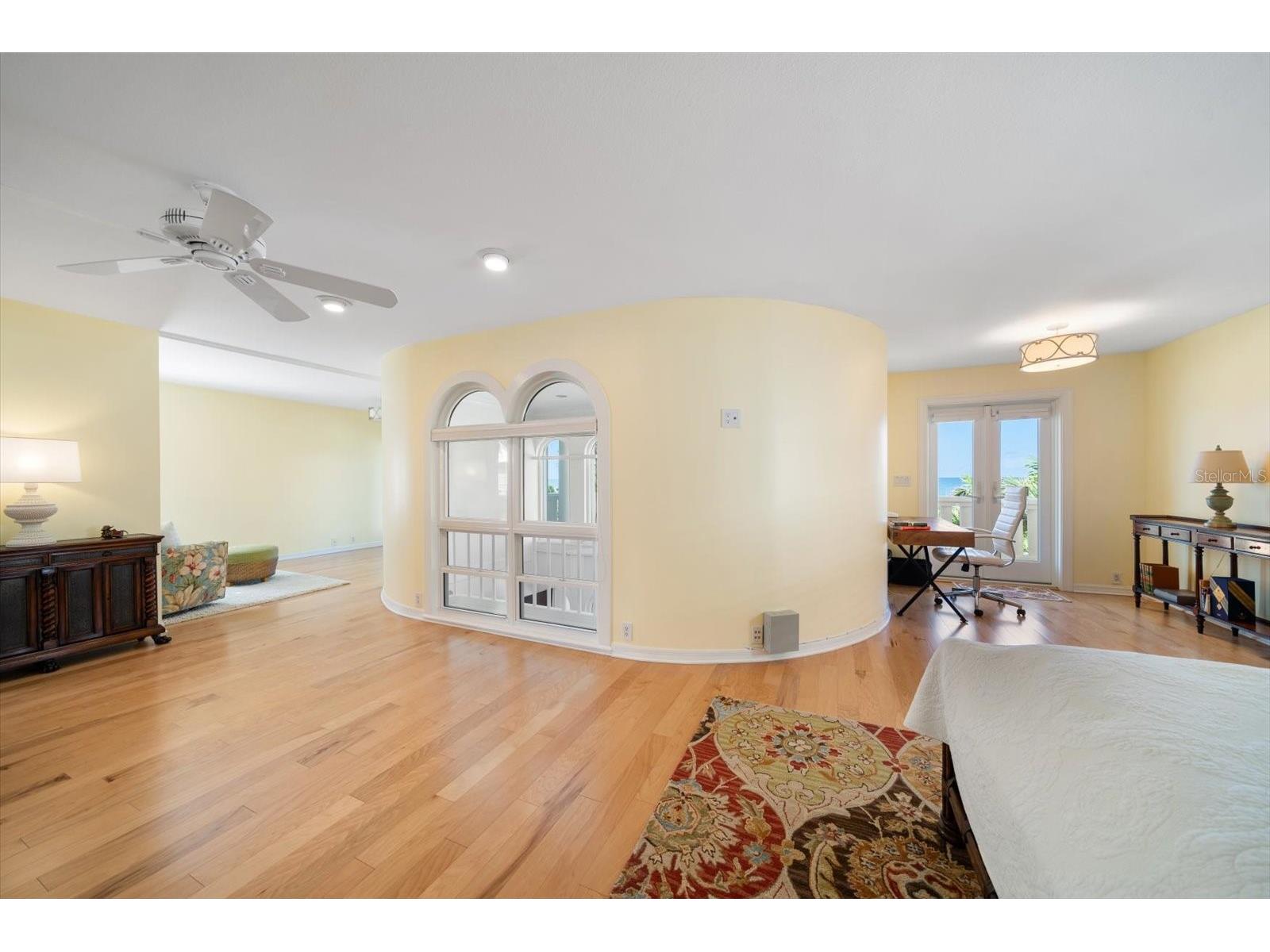 15564 Gulf Boulevard Redington Beach FL 33708 TB8465308 image26