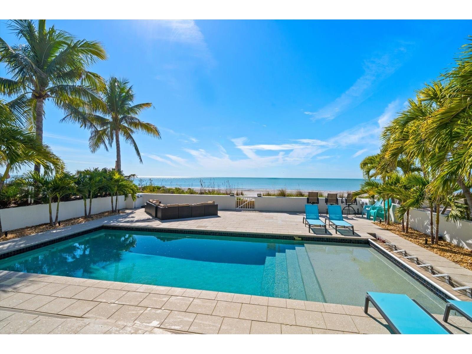 15564 Gulf Boulevard Redington Beach FL 33708 TB8465308 image3