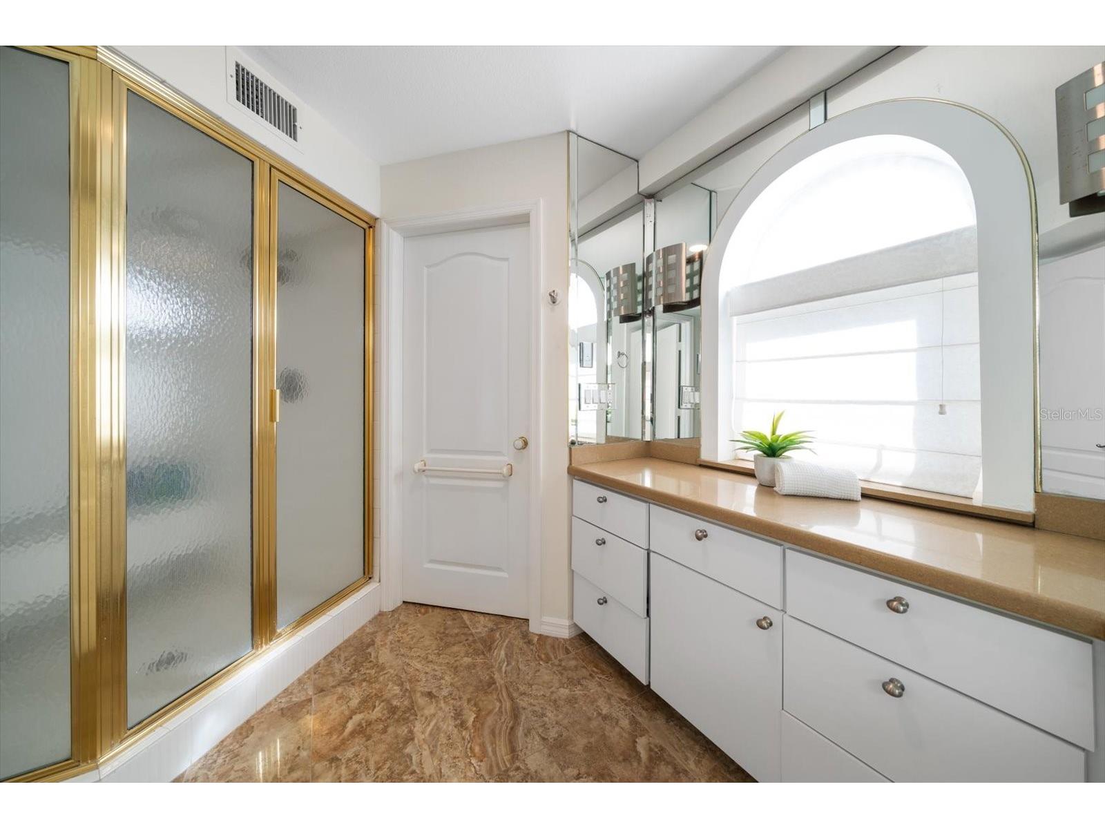 15564 Gulf Boulevard Redington Beach FL 33708 TB8465308 image34