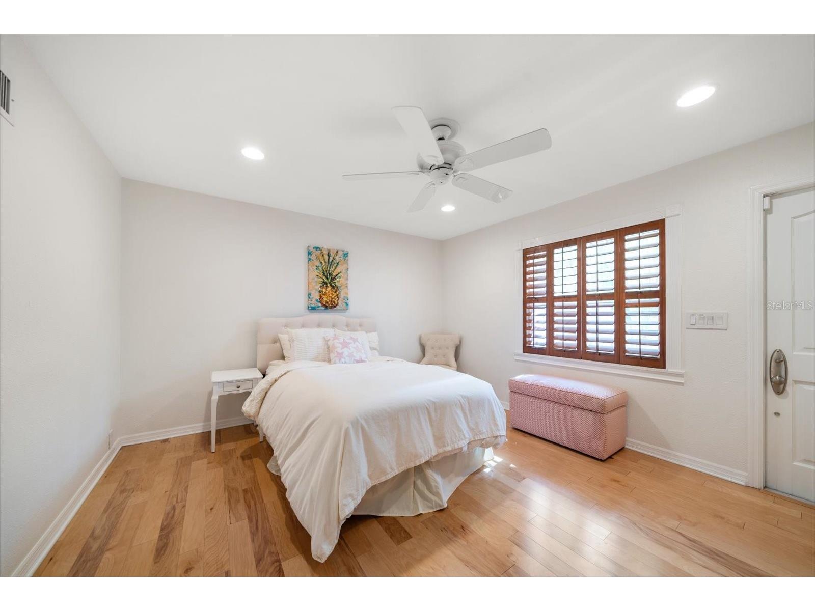 15564 Gulf Boulevard Redington Beach FL 33708 TB8465308 image40