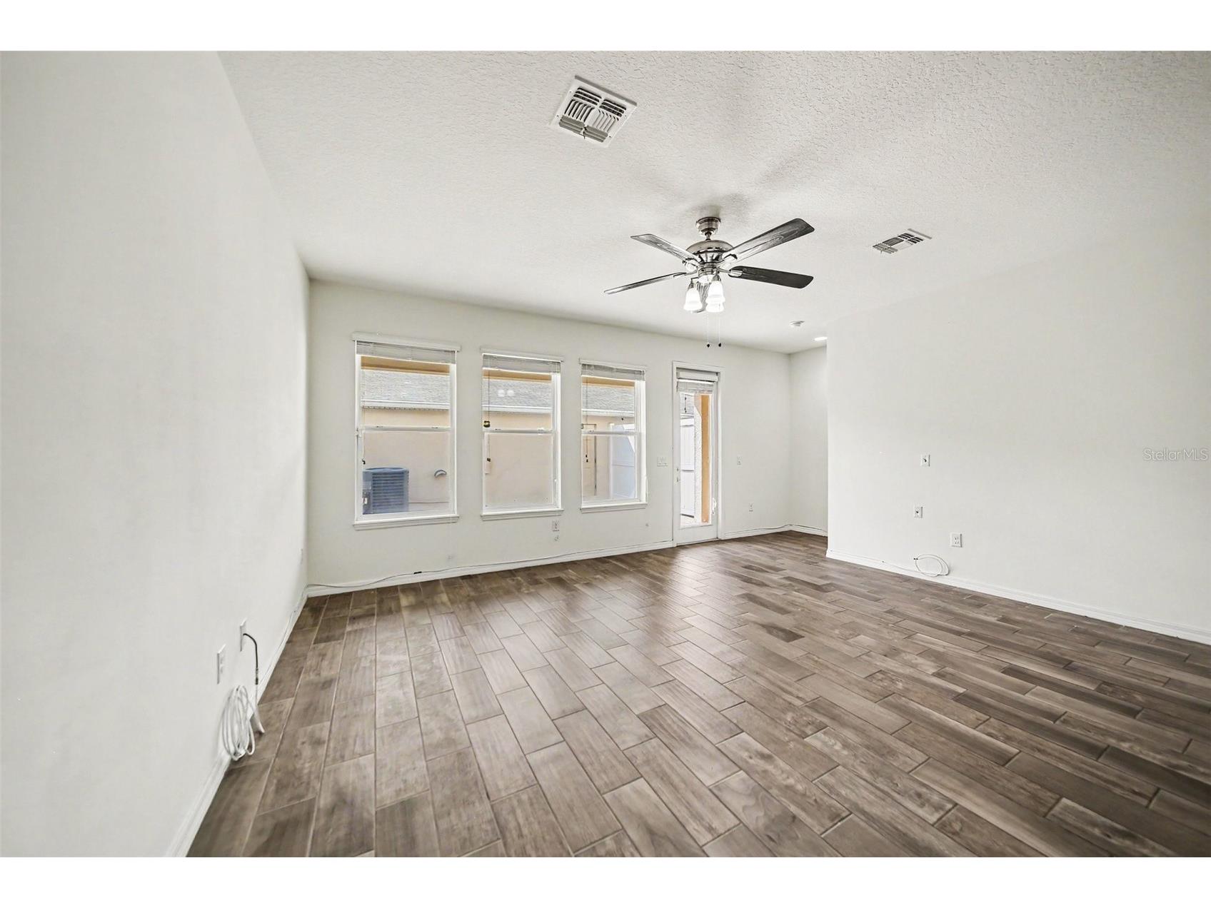 15568 Blackbead Street Winter Garden FL 34787 O6408861 image18