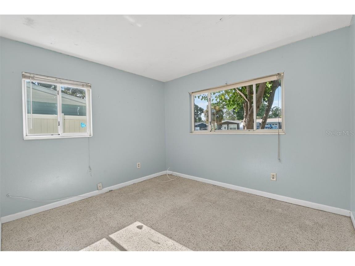 1557 79th Avenue N Saint Petersburg FL 33702 TB8409361 image17