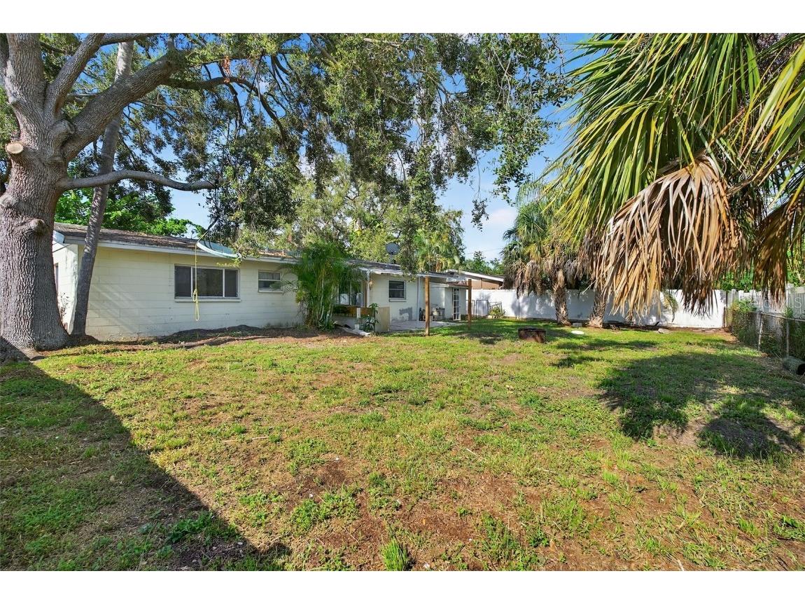 1557 79th Avenue N Saint Petersburg FL 33702 TB8409361 image24