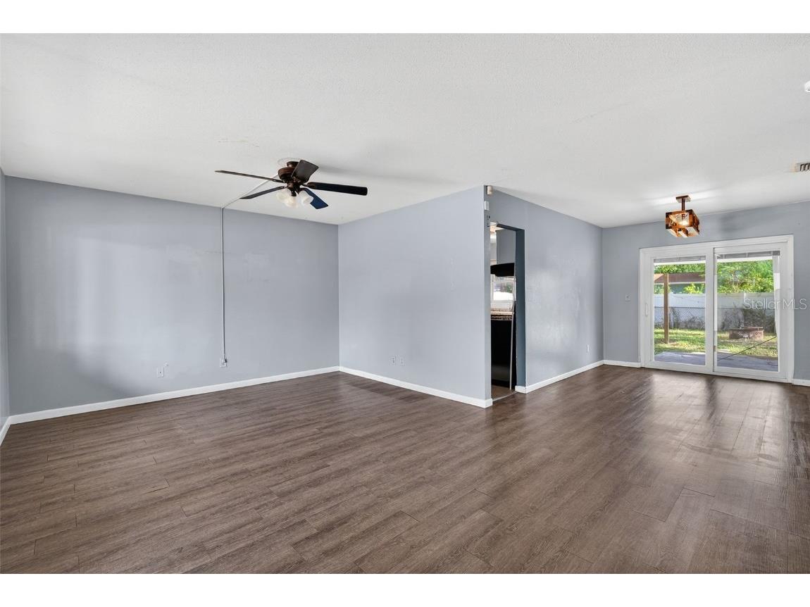 1557 79th Avenue N Saint Petersburg FL 33702 TB8409361 image4