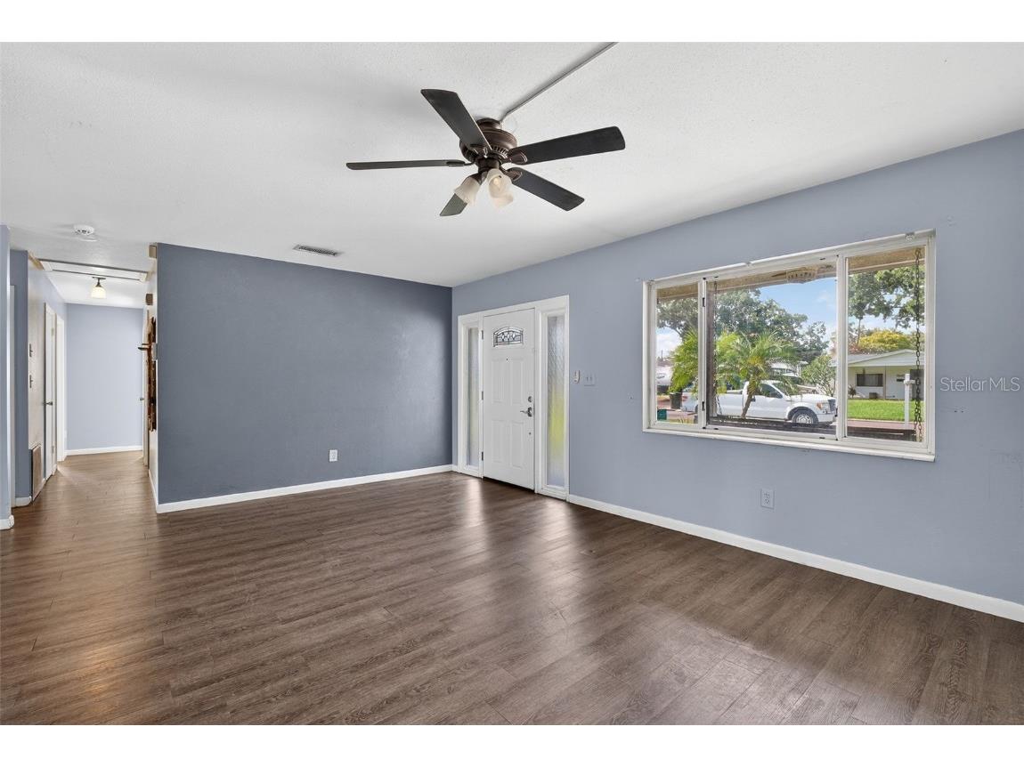 1557 79th Avenue N Saint Petersburg FL 33702 TB8409361 image6