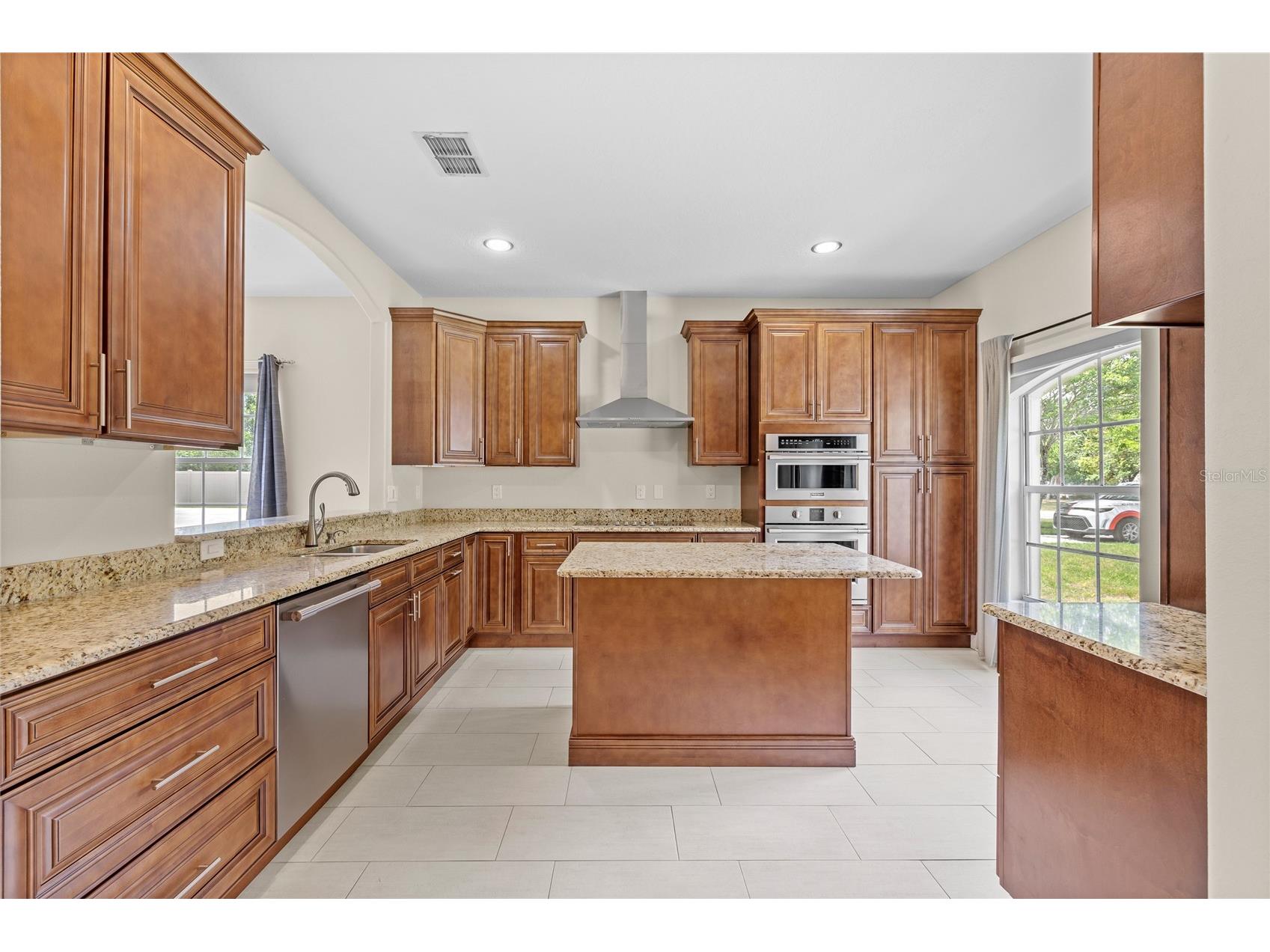 1557 Blackwood Avenue Gotha FL 34734 O6403595 image2
