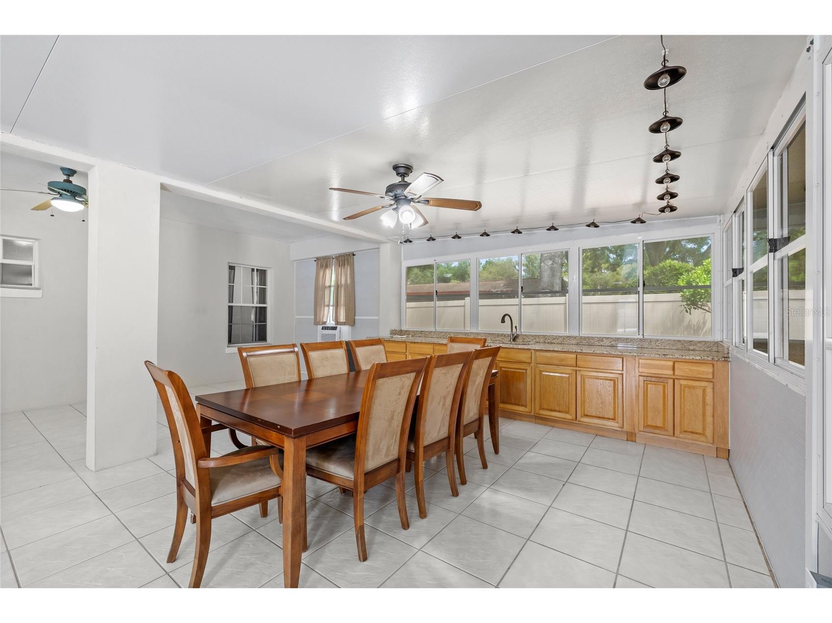 1557 Blackwood Avenue Gotha FL 34734 O6403595 image34