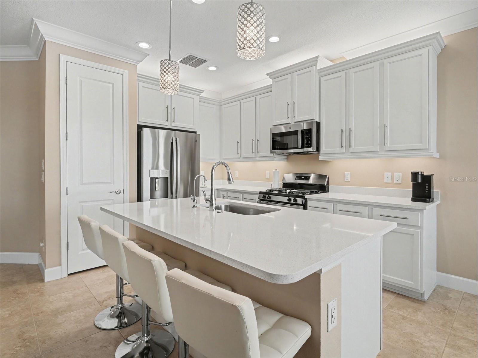 15576 Santa Pola Drive Wimauma FL 33598 TB8488631 image8