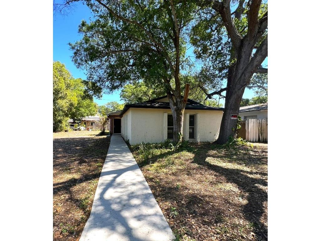 15577 Westminister Avenue #A Clearwater FL 33760 T3519355 image1