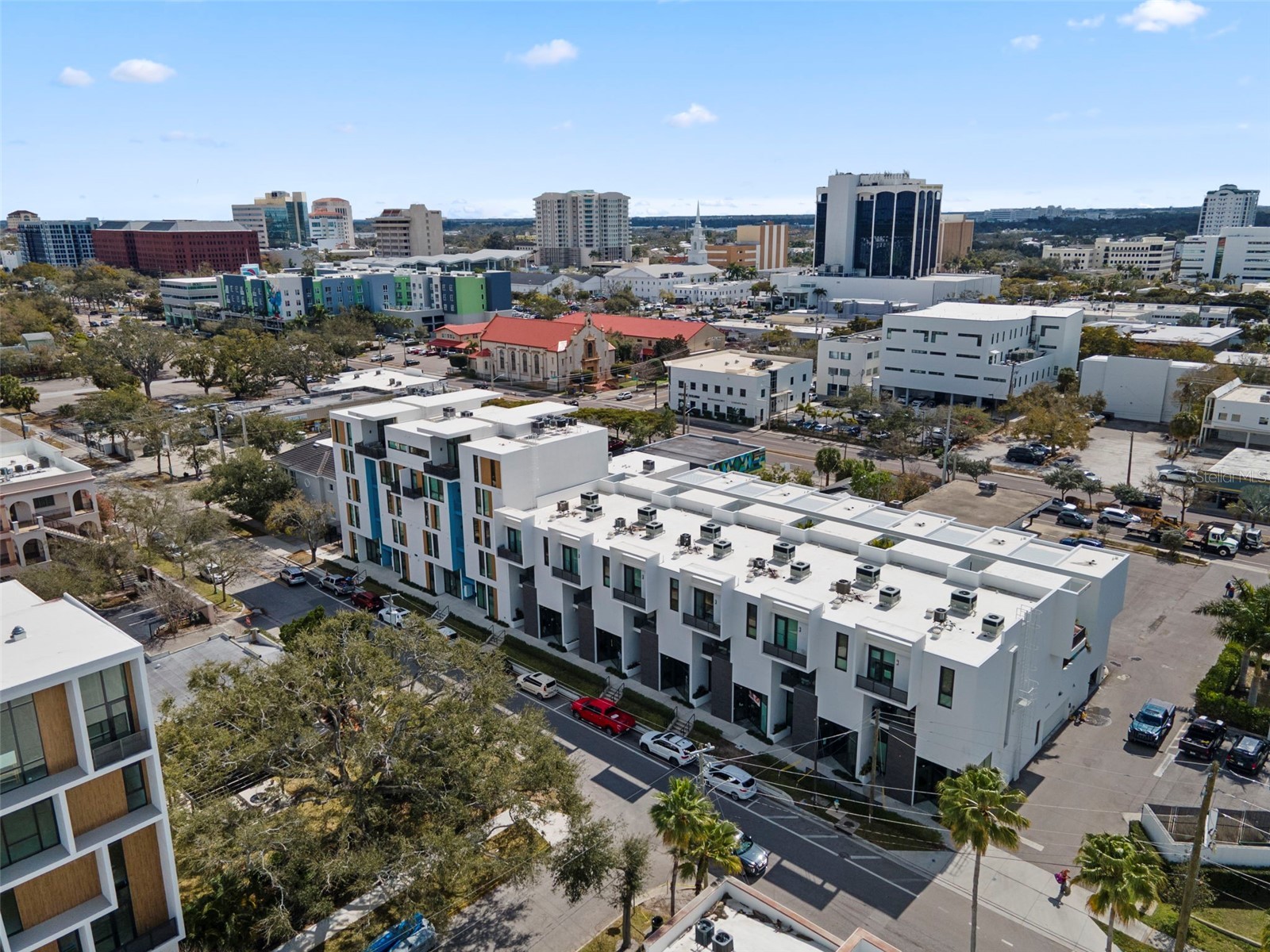 1558 4th St #212 Sarasota FL 34236 A4681618 image1