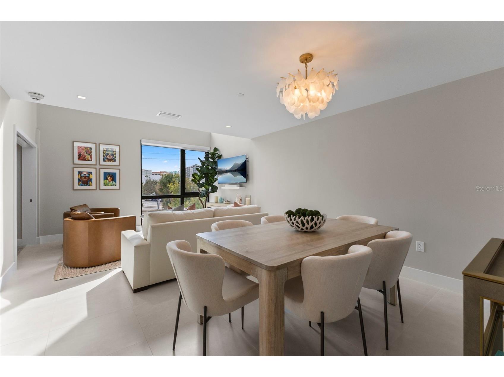 1558 4th St #212 Sarasota FL 34236 A4681618 image10