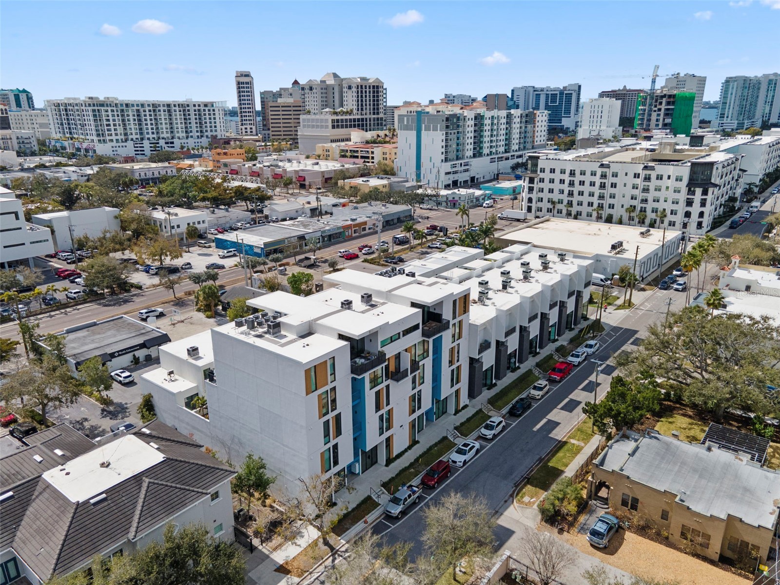 1558 4th St #212 Sarasota FL 34236 A4681618 image35