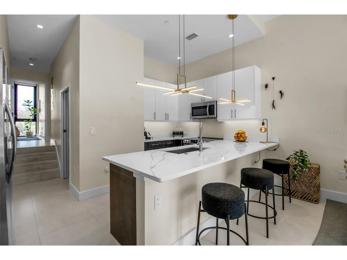 1558 4th Street #208 Sarasota FL 34236 A4673640 image17