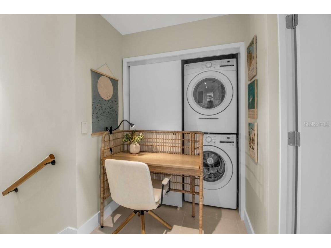 1558 4th Street #208 Sarasota FL 34236 A4673640 image28